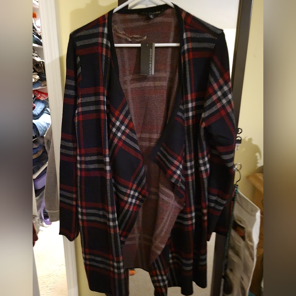 Signature Studio Large Navy Red Plaid